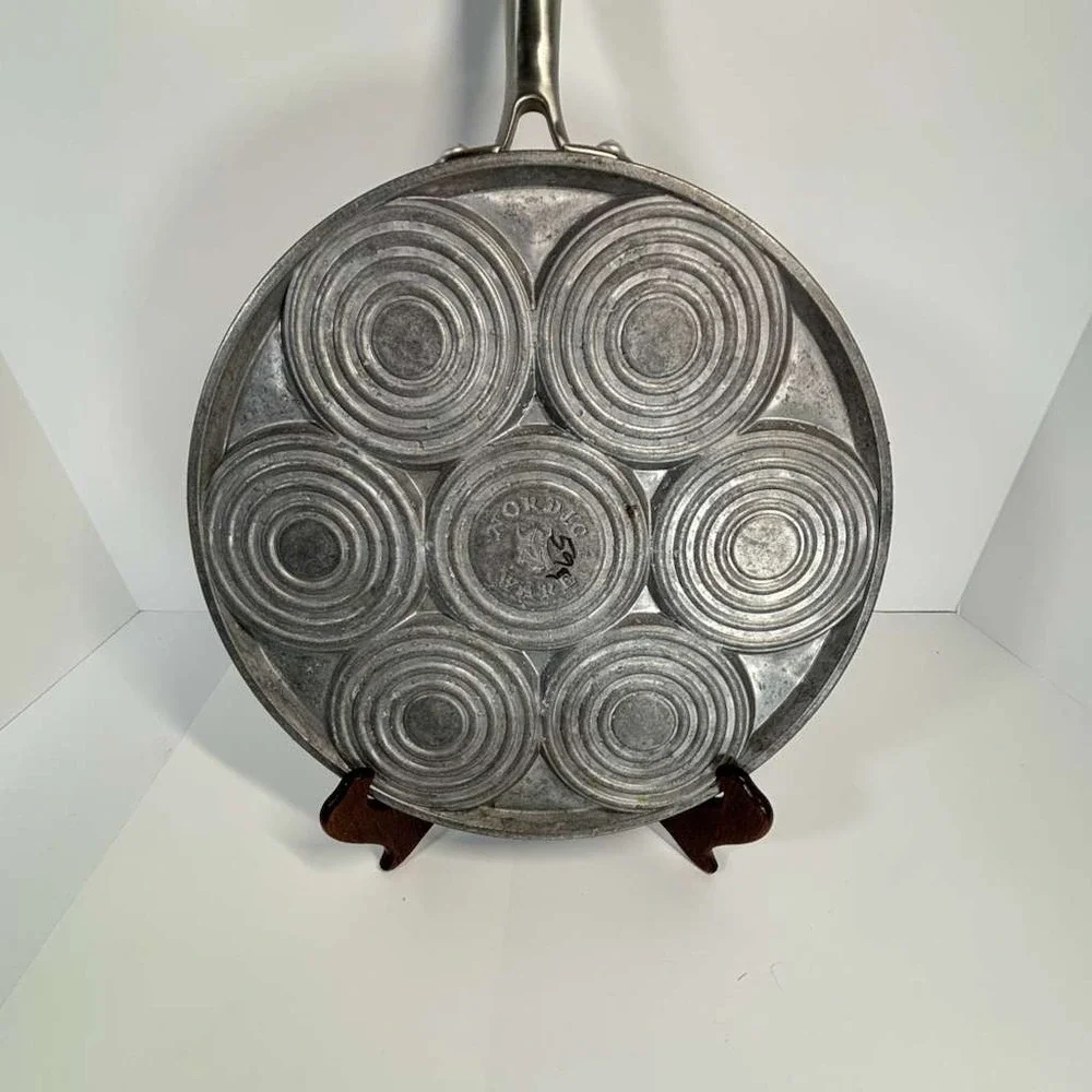 NORDIC WARE Non Stick‎ Silver Dollar Waffle Chaffle Pan Makes 7 Waffles at Once